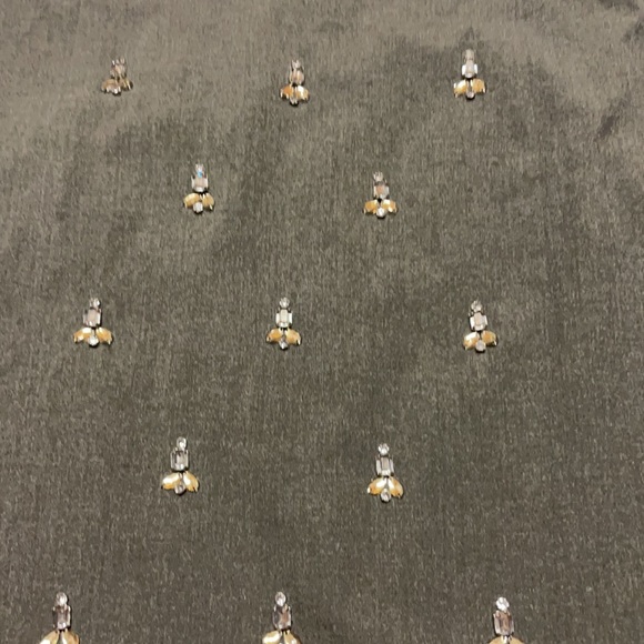 Skirts - Picture 2 of 8